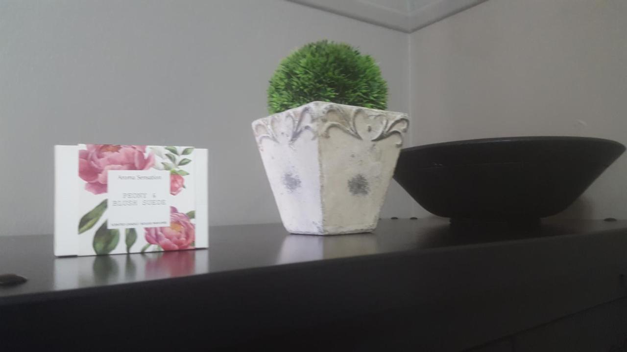 Peony Luxury Room With Wifi And Own Entrance Стелленбос Экстерьер фото