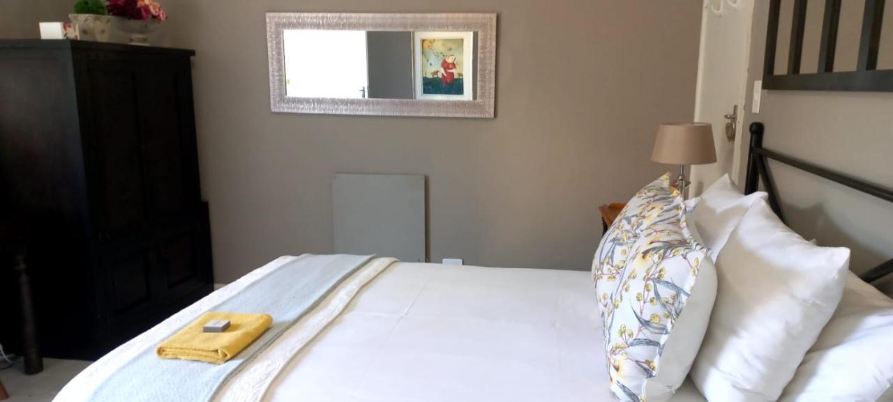 Peony Luxury Room With Wifi And Own Entrance Стелленбос Экстерьер фото